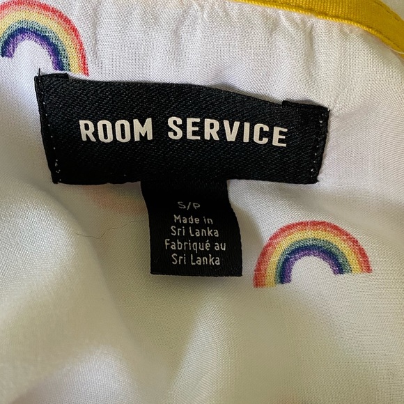 Room Service 🌈LOVE WINS🌈 Rainbow short pajamas- Unisex - Picture 15 of 16